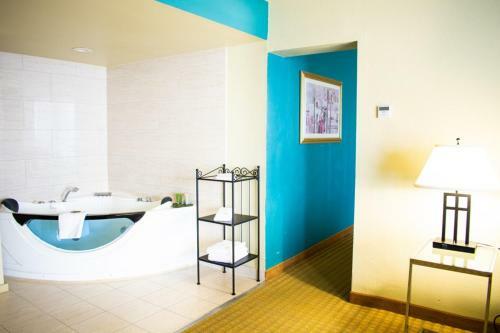 Punta Gorda Waterfront Hotel & Suites