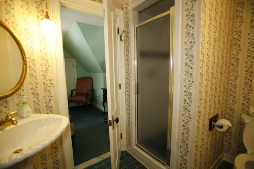 Parsonage Inn Bed And Breakfast