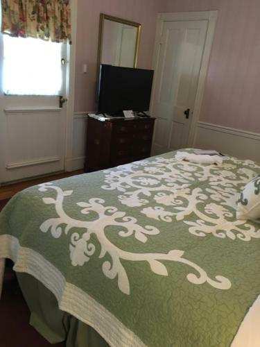 Parsonage Inn Bed And Breakfast