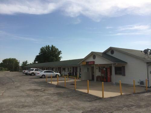 Super 7 Motel