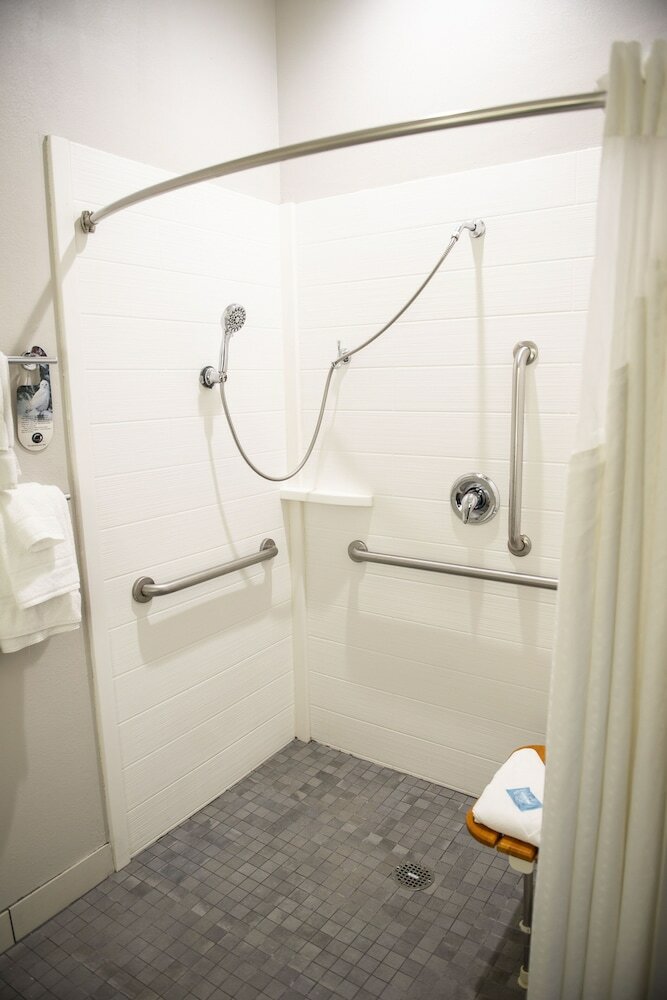 Holiday Inn Express Hotel & Suites Sedalia
