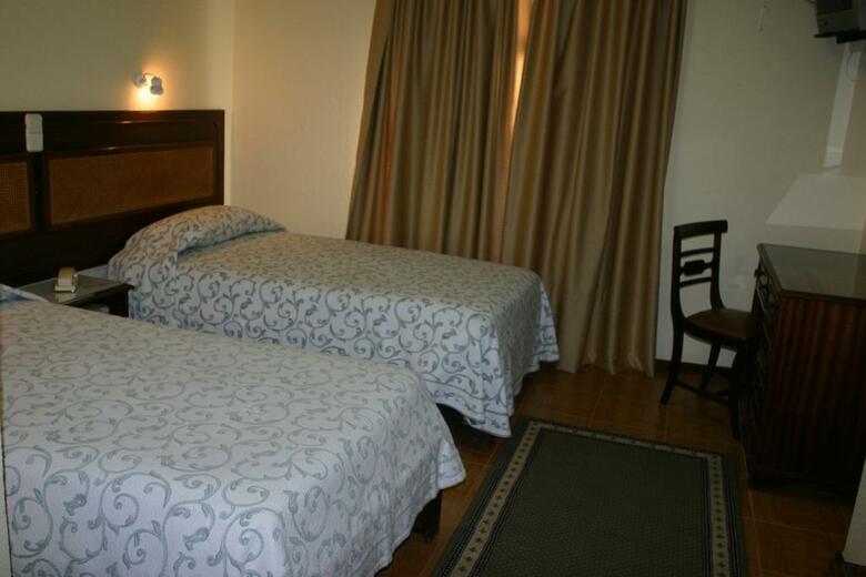 Hotel Porto Mar