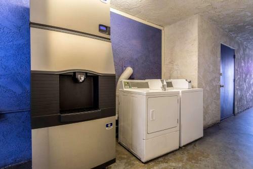 Motel 6 Redlands