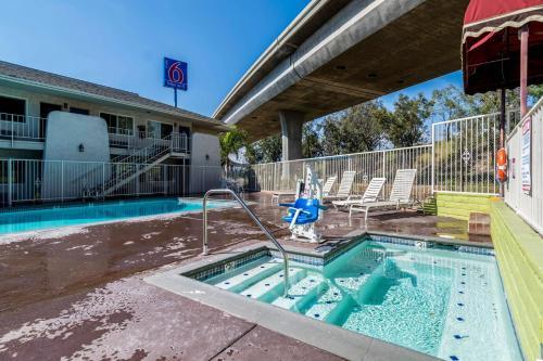 Motel 6 Redlands