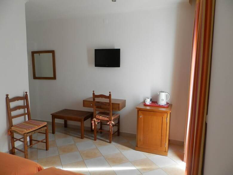 Hostal Frentomar