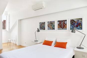Hello Lisbon Santos Apartments