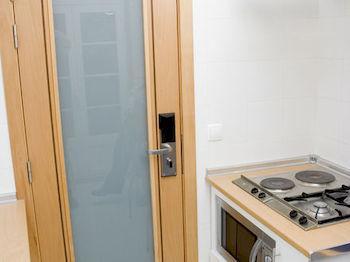 Hostal Inn Fashion Residence