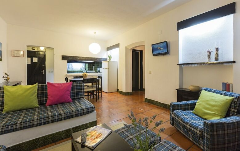 Apartamentos Azul Mar