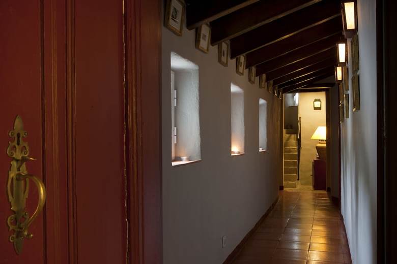Hostal Convento Sao Saturnino