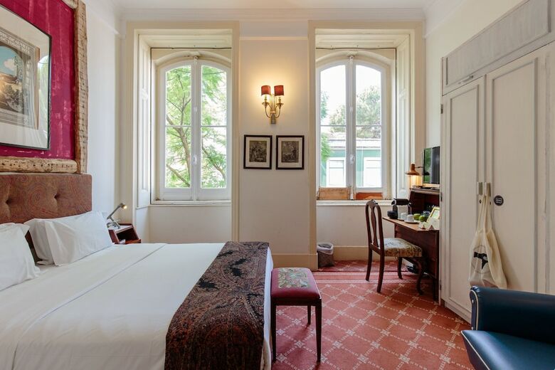 Hotel The Independente Hostel & Suites