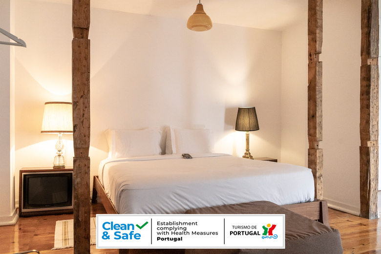 Hotel The Independente Hostel & Suites