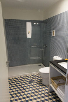 Hostal Yours Guesthouse Porto