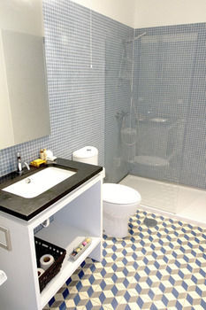 Hostal Yours Guesthouse Porto