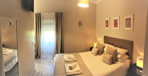 Hostal Peniche Sleep House Residence