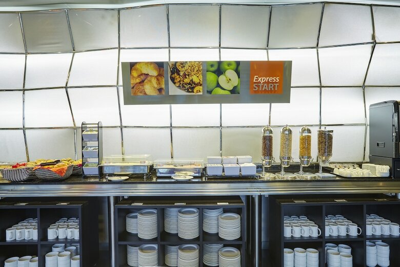 Hotel Holiday Inn Express Lisbon Alfragide