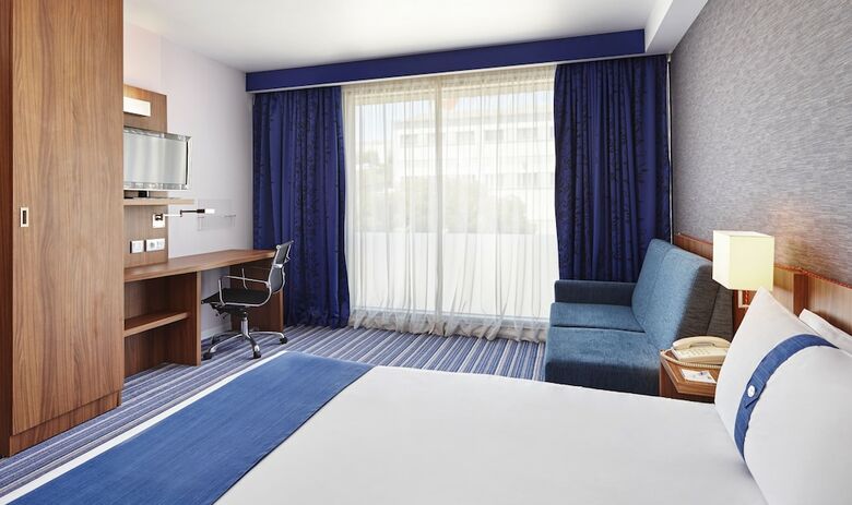 Hotel Holiday Inn Express Lisbon Alfragide