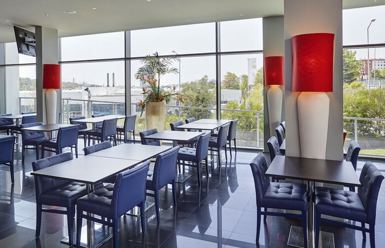 Hotel Holiday Inn Express Lisbon Alfragide
