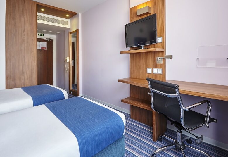 Hotel Holiday Inn Express Lisbon Alfragide