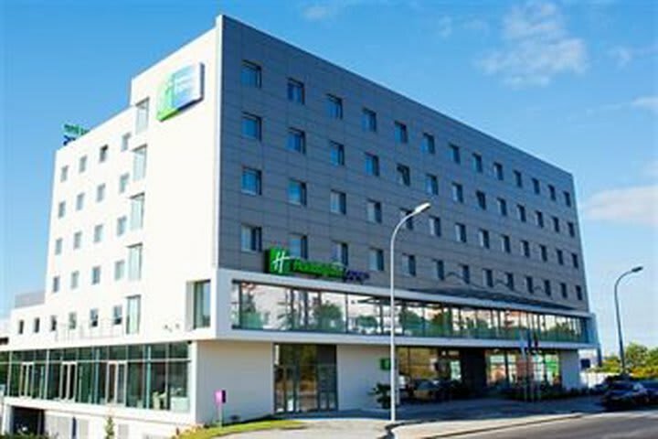 Hotel Holiday Inn Express Lisbon Alfragide