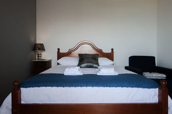 Ericeira Chill Hill Hostel & Private Rooms