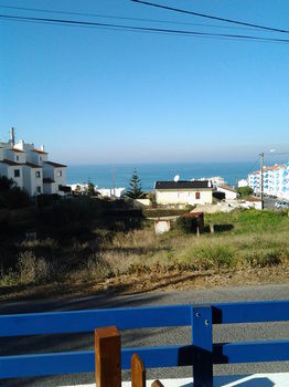 Ericeira Chill Hill Hostel & Private Rooms