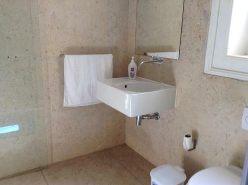 Lisbon Riverview Hostel