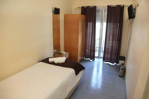 Hostal City Centre Palmira Guesthouse