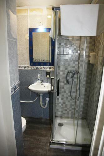 Hostal City Centre Palmira Guesthouse