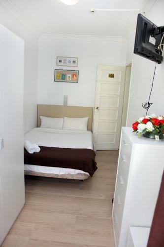 Hostal City Centre Palmira Guesthouse