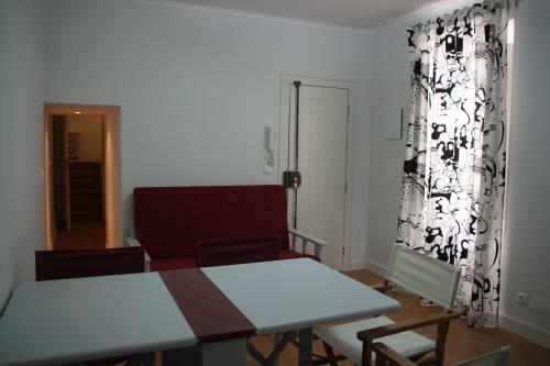 Lisbon Inn Apartments