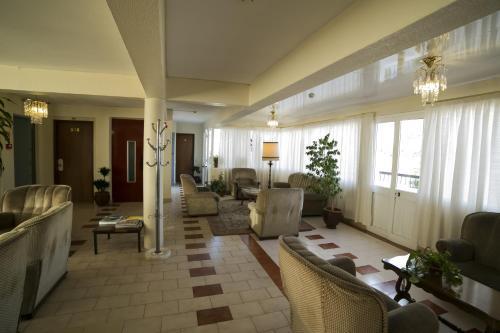 Hotel Sirius