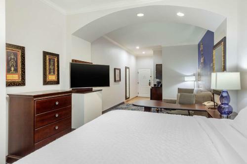Holiday Inn Express Hotel & Suites Sulphur Springs