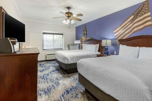 Holiday Inn Express Hotel & Suites Sulphur Springs