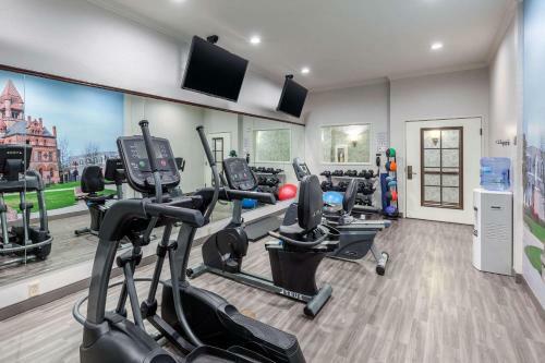 Holiday Inn Express Hotel & Suites Sulphur Springs