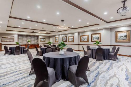 Holiday Inn Express Hotel & Suites Sulphur Springs
