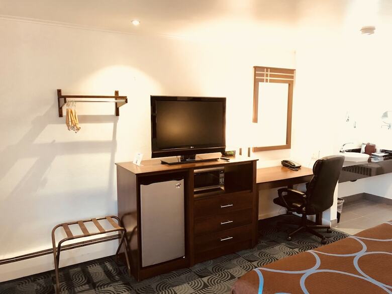 Motel Berkshire Inn