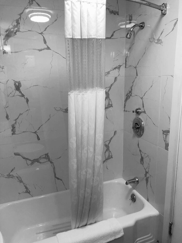 Motel Berkshire Inn