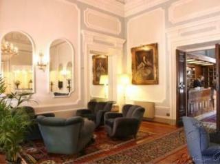 Hotel Royal
