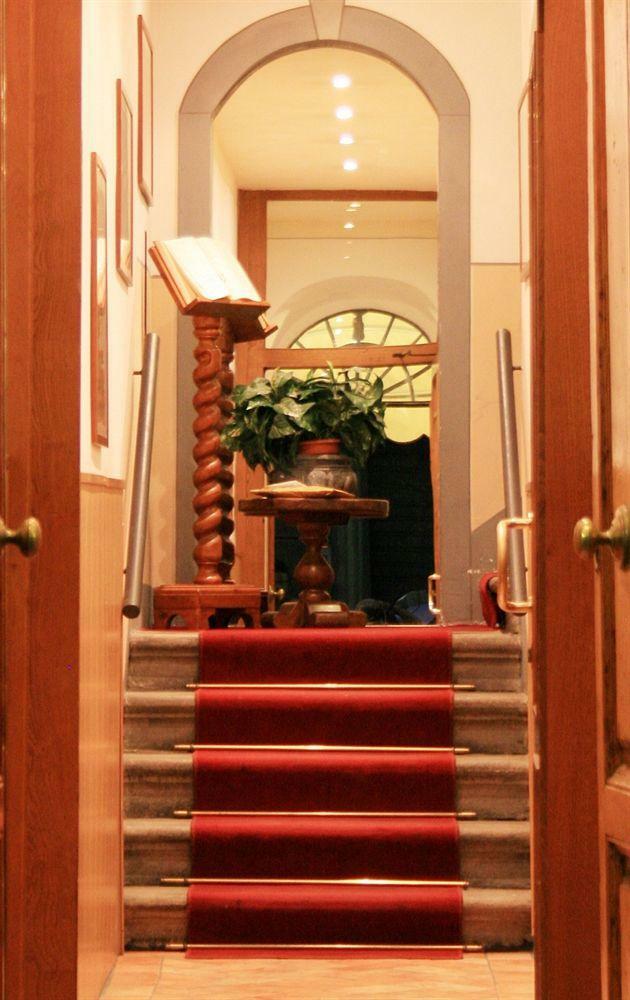 Hotel Enza