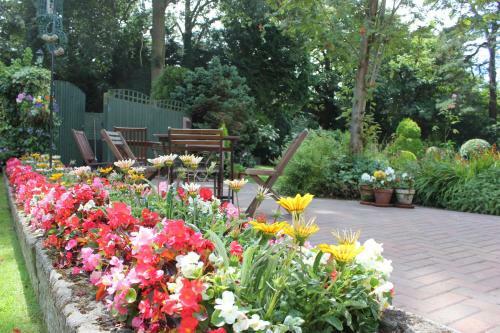 Hostal Yenton Hotel