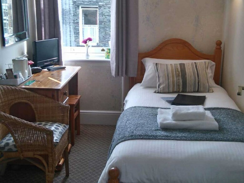 Bed & Breakfast Harvington House