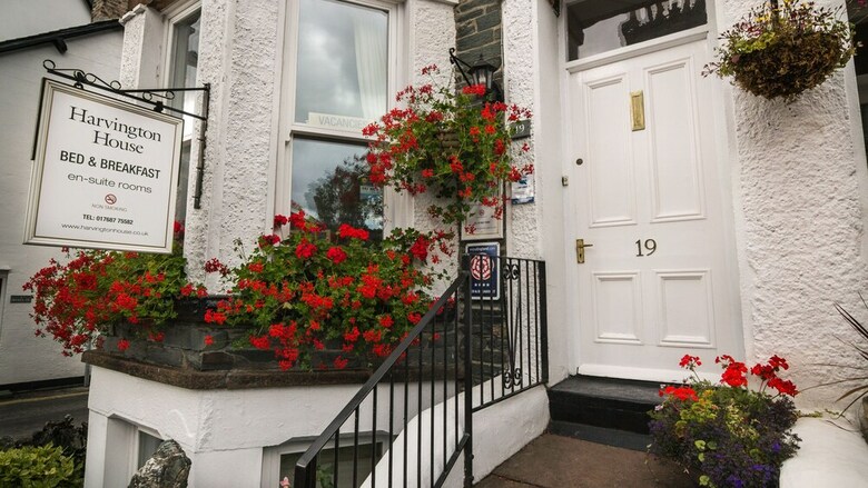 Bed & Breakfast Harvington House