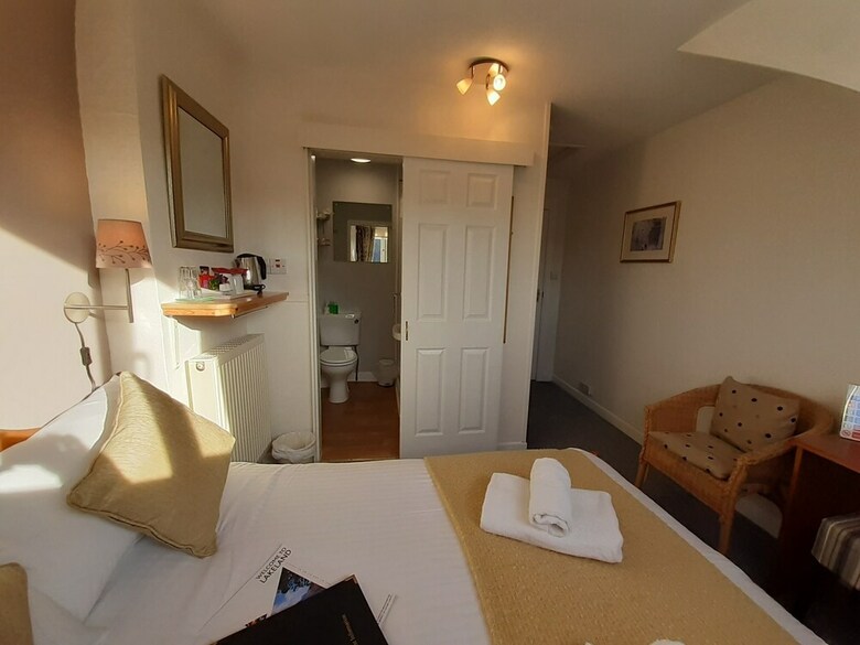 Bed & Breakfast Harvington House