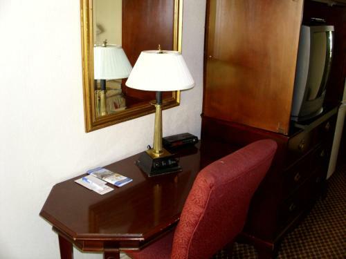 Hotel Americas Best Value Inn - Milledgeville