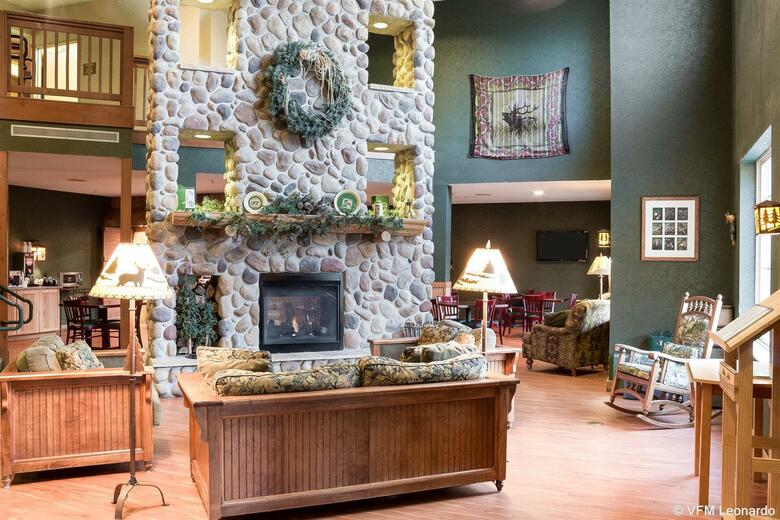 Hotel Comfort Suites Rapid River Lodge