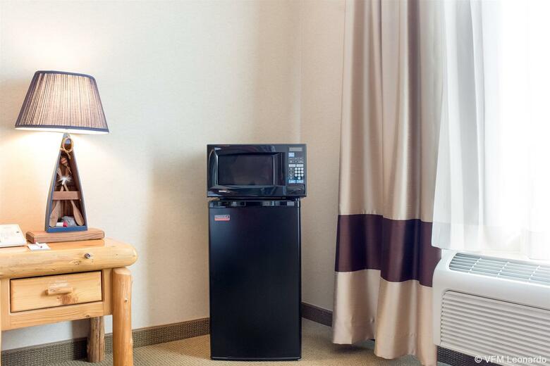 Hotel Comfort Suites Rapid River Lodge