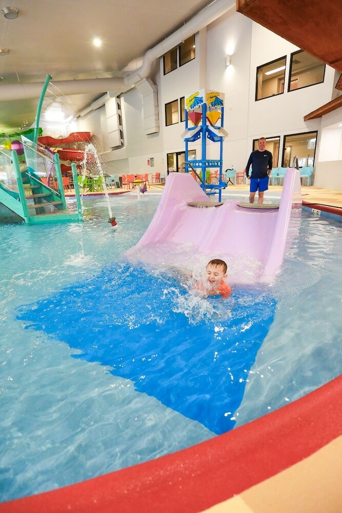 Hotel Comfort Suites Rapid River Lodge