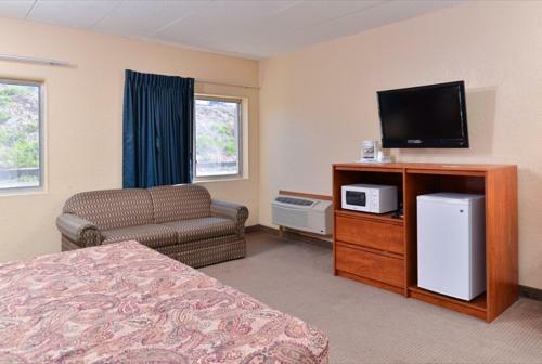 Econo Lodge Hotel & Conference Center Pierre