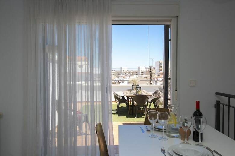 Apartamento Singularstays Mar44