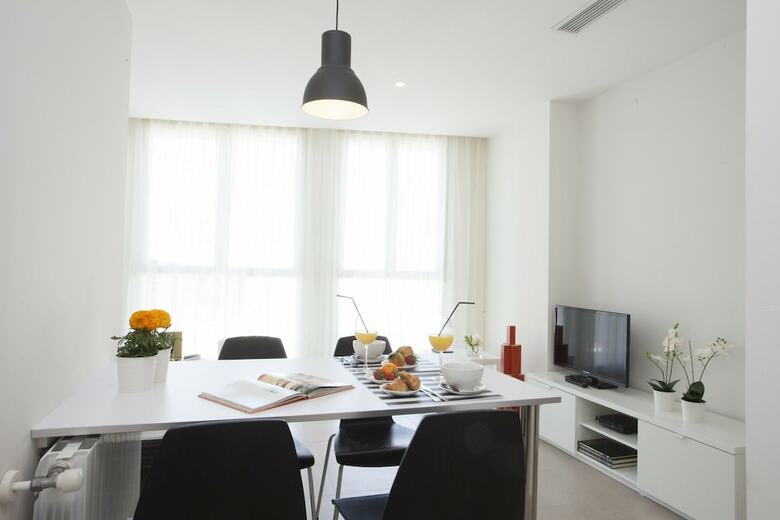 Apartamento Singularstays Mar44